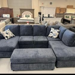 AP- Albar place 2 Piece Sectional Couch With Chaise/ Fast Delivery - Financing 