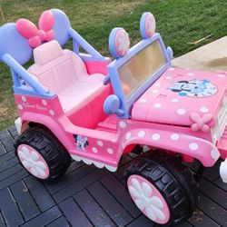 Mini Mouse 12V rechargeable Car