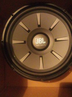 JBL 900 watts