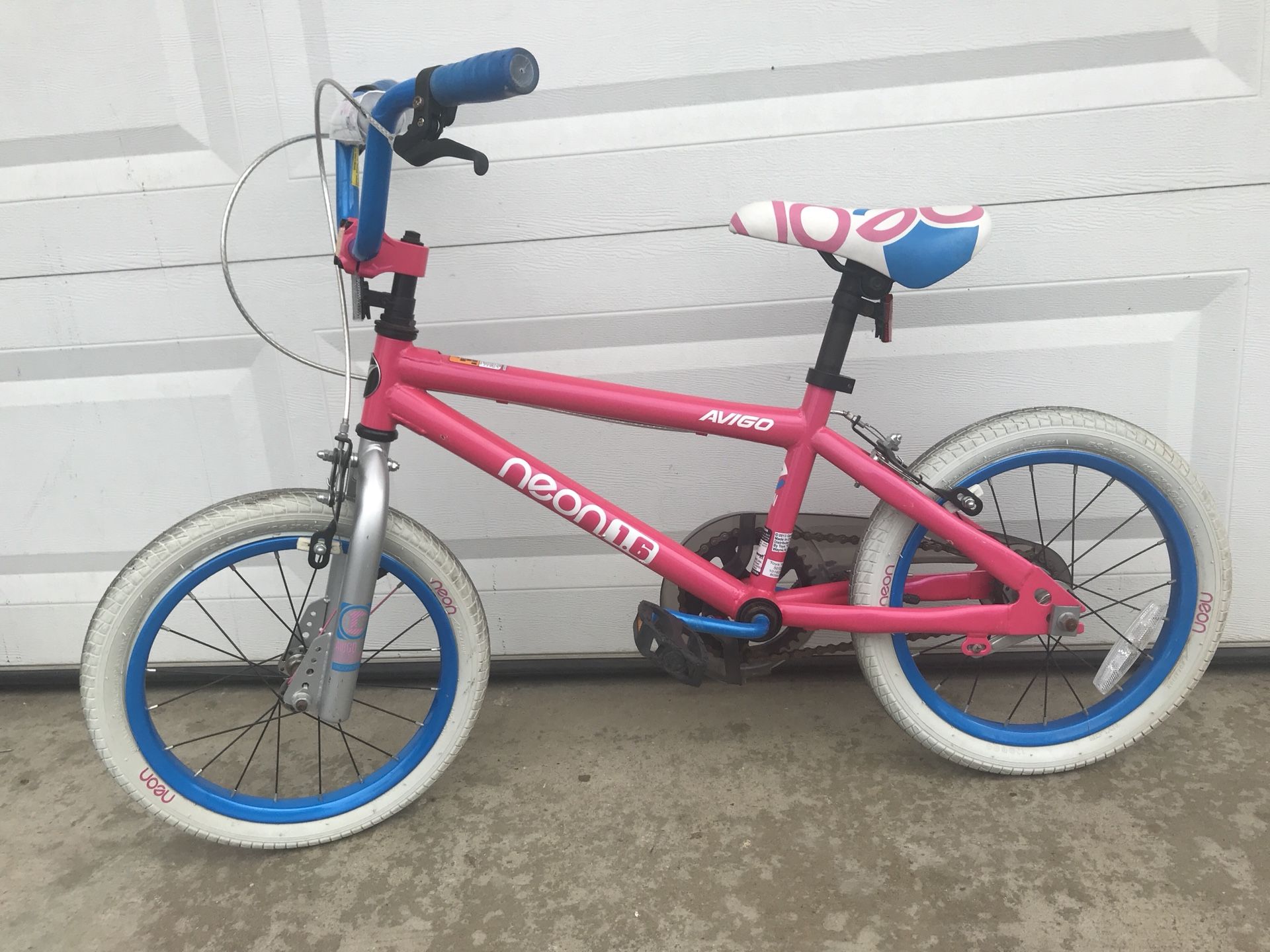 Girls Avigo Neon 1.6 Pink Bike for Sale in Torrance CA OfferUp