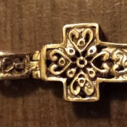 Beautiful. 925 Silver Celtic Style Cross Pendant