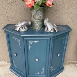 Smaller Size Entry Way Table Or Tv Stand 