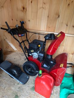 Toro Power Max Two-Stage Snow Blower