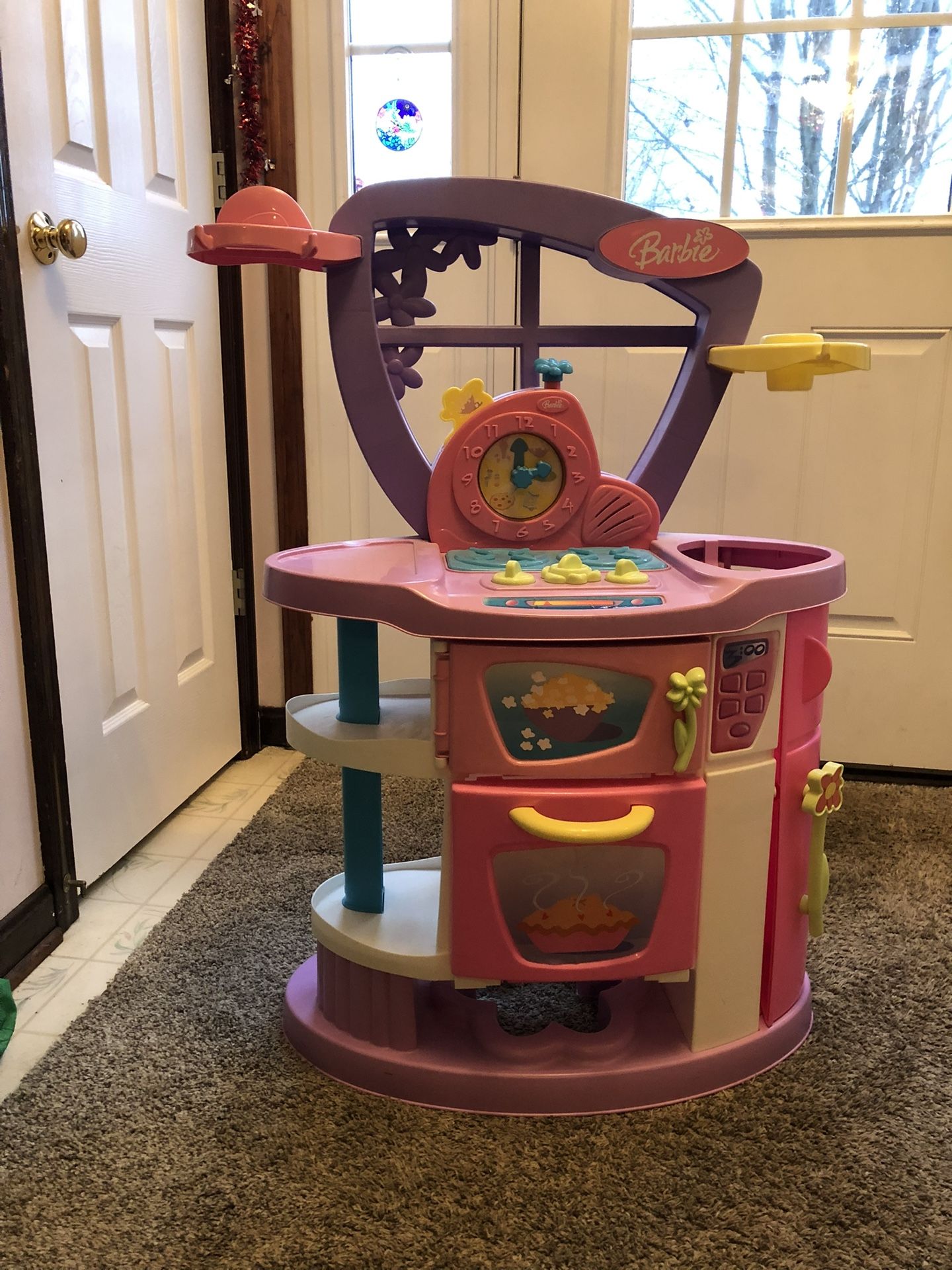 Barbie kitchen- $8