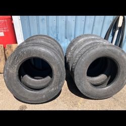 Semi Truck Drive Tire ( used)