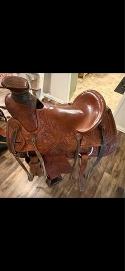 Western saddle