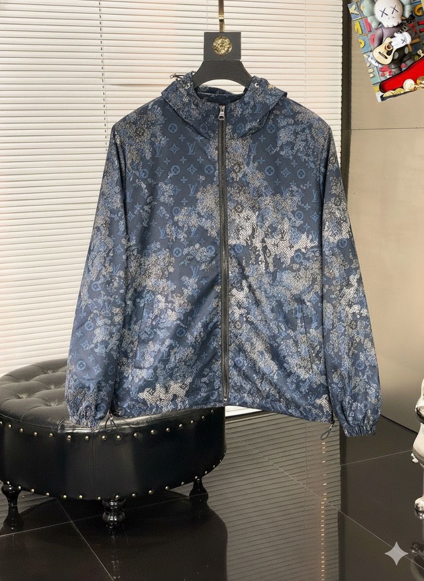 Louis Vuitton Jacket LV
