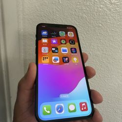 iPhone 12 64gb Factory unlocked works with all carriers, Verizon, AT&T, T-Mobile, metro pcs, cricket, Obama, all of them