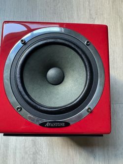 Avantone MixCube Active Studio Monitor Red