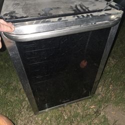 Frigidaire 42 Bottle Fridge 