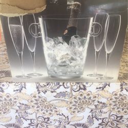 Glass Ice bucket With  4- Champagne Glasses 