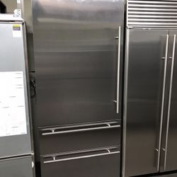 Viking 36”wide Built In 7series Bottom Freezer Refrigerator 