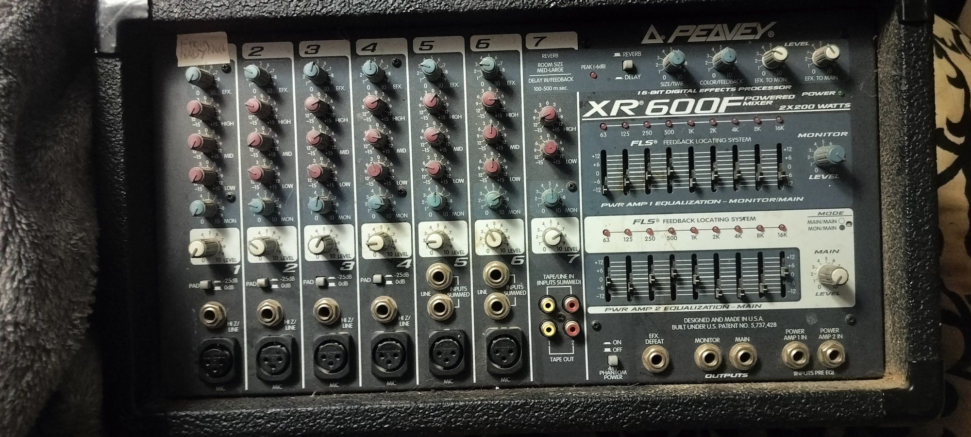 Peavey Mixer XR600f