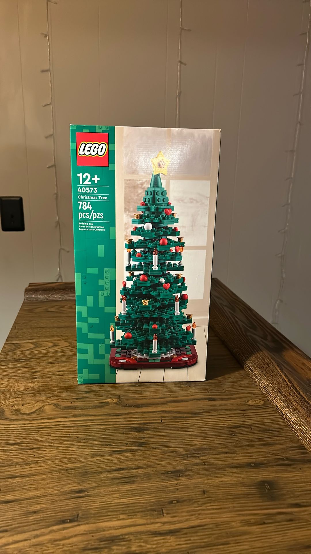 Lego Christmas Tree (Limited Edition) 784pcs