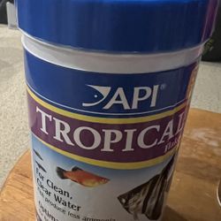 Tropical Fish Food Flakes 5.7 OZ