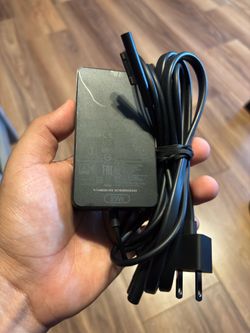 39 W Surface laptop charger