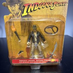 INDIANA JONES 4.5" Action Figure w/ Revolver, Whip, Sword & Torch 2001 lucasfilm Exclusive Brand new