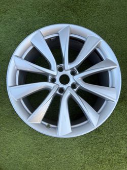 Tesla model 3 rim 19