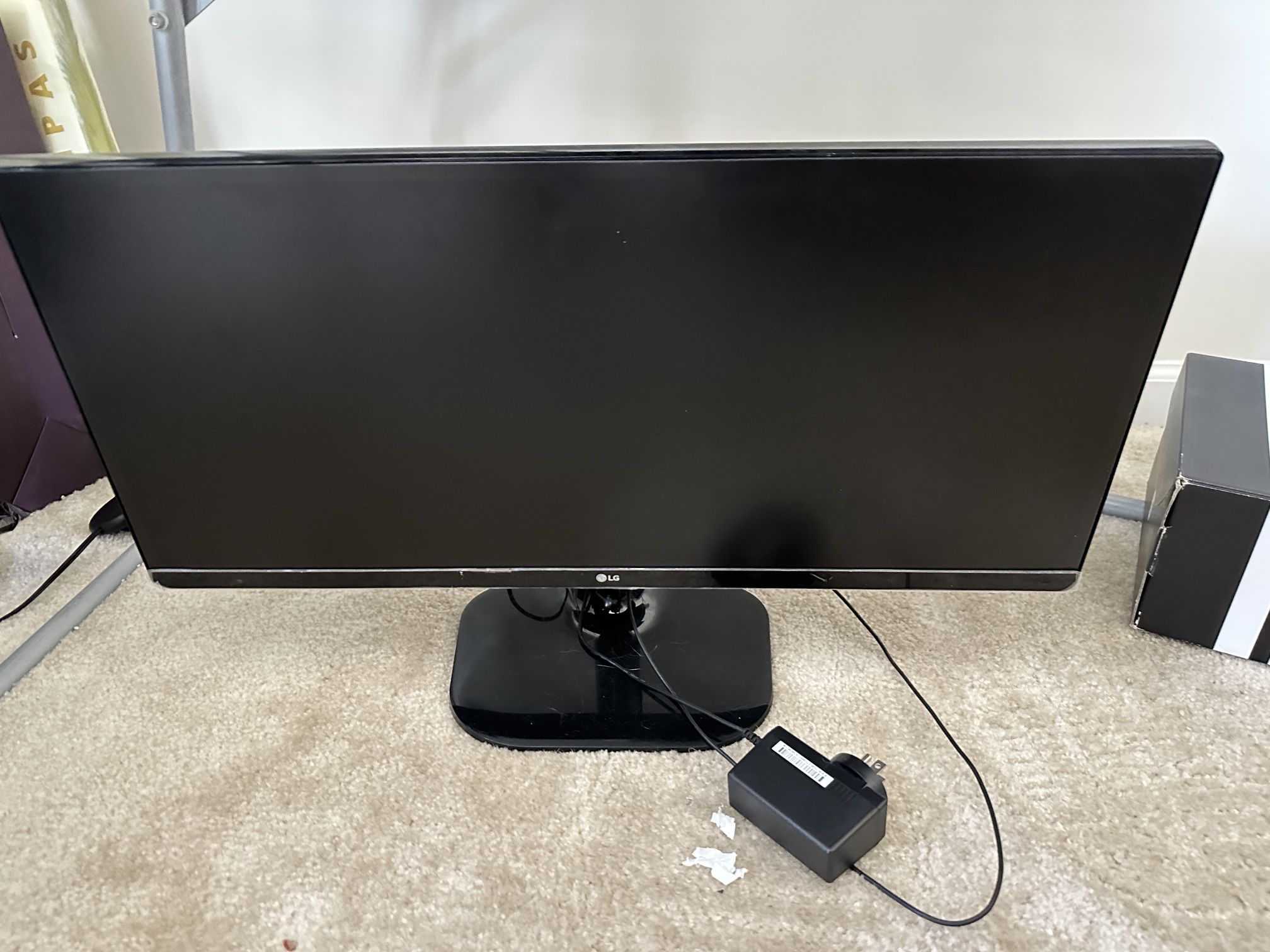 LG 25UM58-P 25” UltraWide IPS Monitor – 2560x1080, HDMI, Great Condition