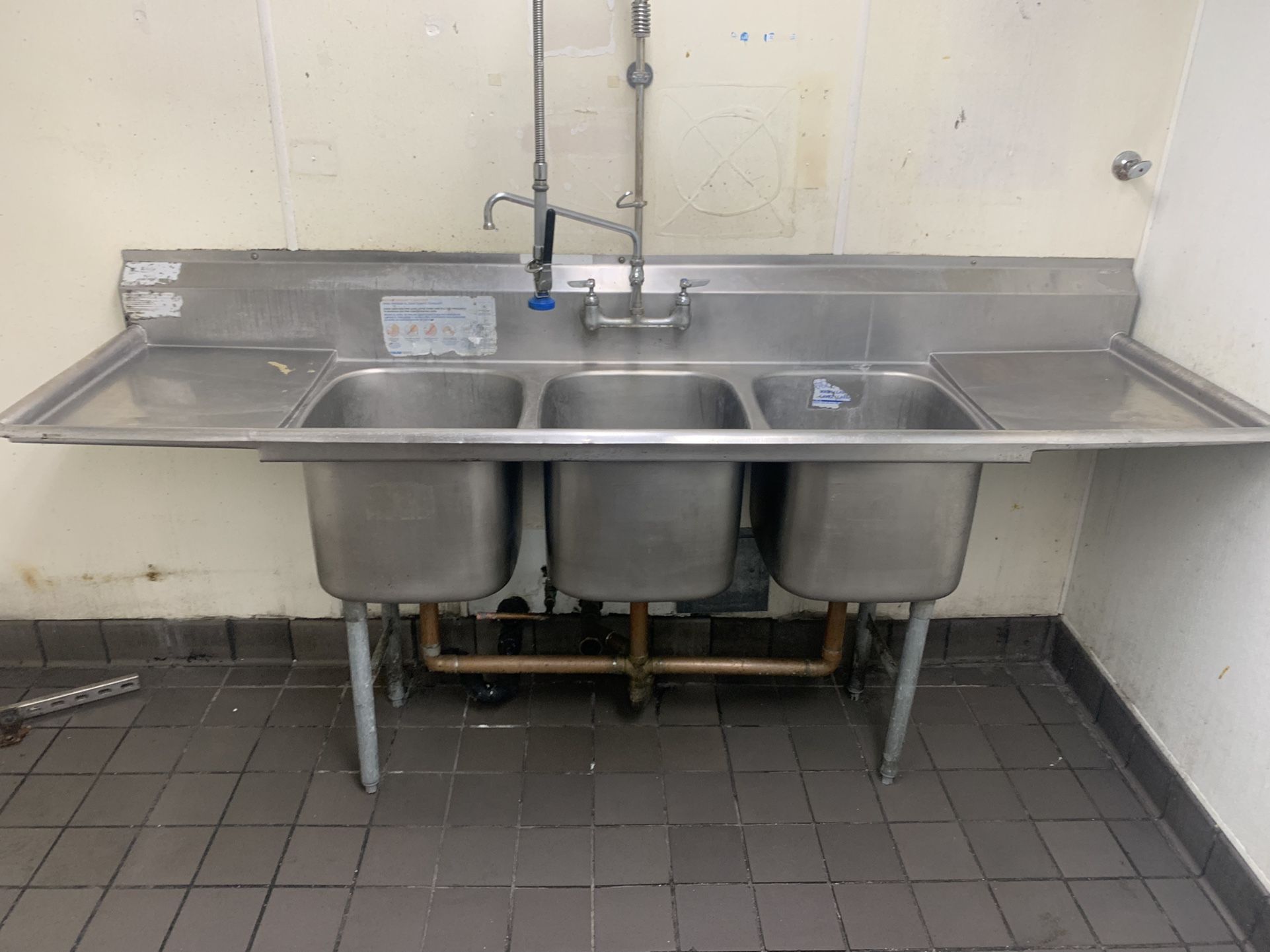 Commercial Kitchen Sinks For Sale