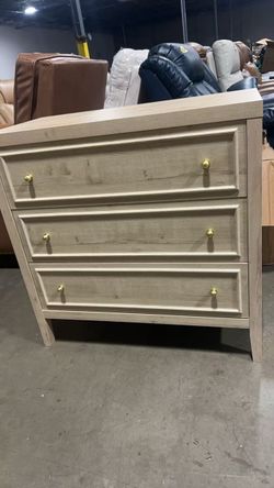 ❤️🔥 #R5 3-Drawer Dresser, Modern Storage Cabinet with Chest of Drawers, ( in box 📦) $ 90