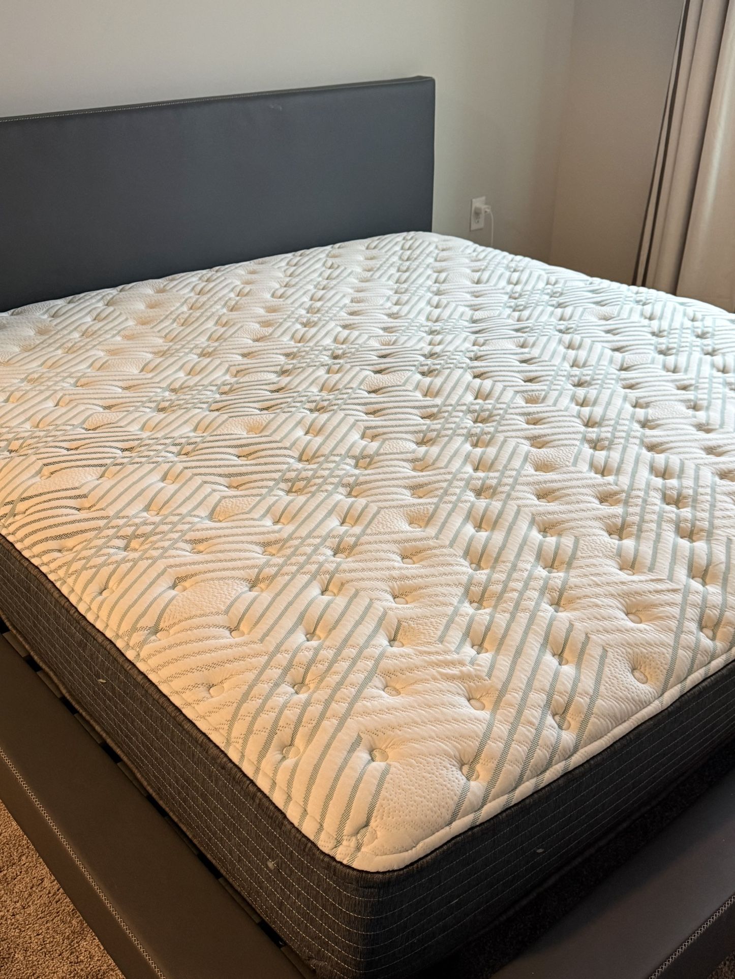 Mattress/ King Size