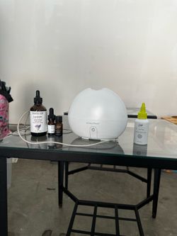 Saje Diffuser and Essential Oils