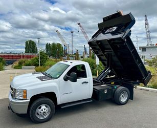 2011 Chevrolet Silverado 3500HD Chassis