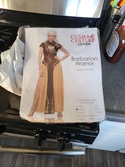 Costume