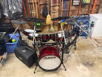 Alesis Strike Pro Mesh drum kit