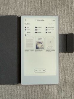 Remarkable Paper Pro Move w/ Book Folio