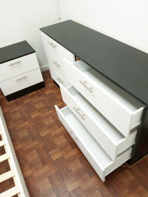 NEW MIRROR DRESSER AND 1 NIGHTSTAND