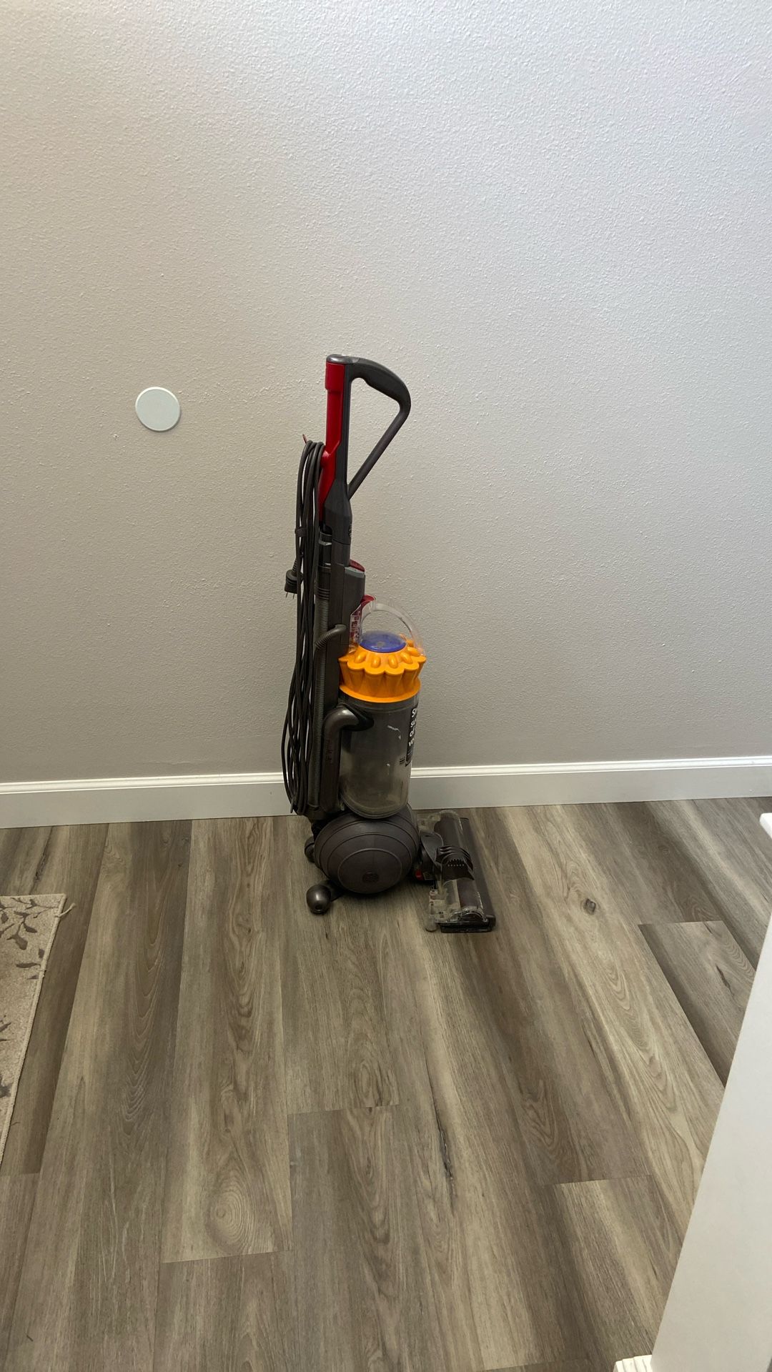 Vacuum ( Dyson)