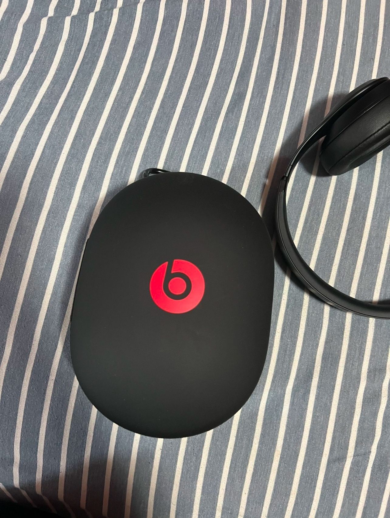 Beats by Dre Over Ear Headphones