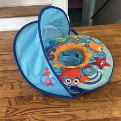 Pool float