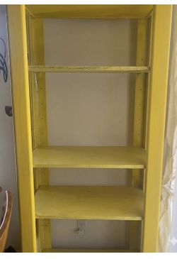 🪵 Yellow Multi-Tier Storage Shelf