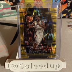 2021-22 Select Basketball #96 Zion Williamson /10 Gold Flash Prizm Concourse SSP