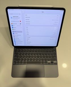 iPad Pro m5 13” 256gb Space Black With Apple Magic Keyboard