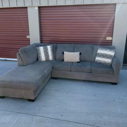 FREE DELIVERY&INSTALLATION Gray Suede Sectional Couch