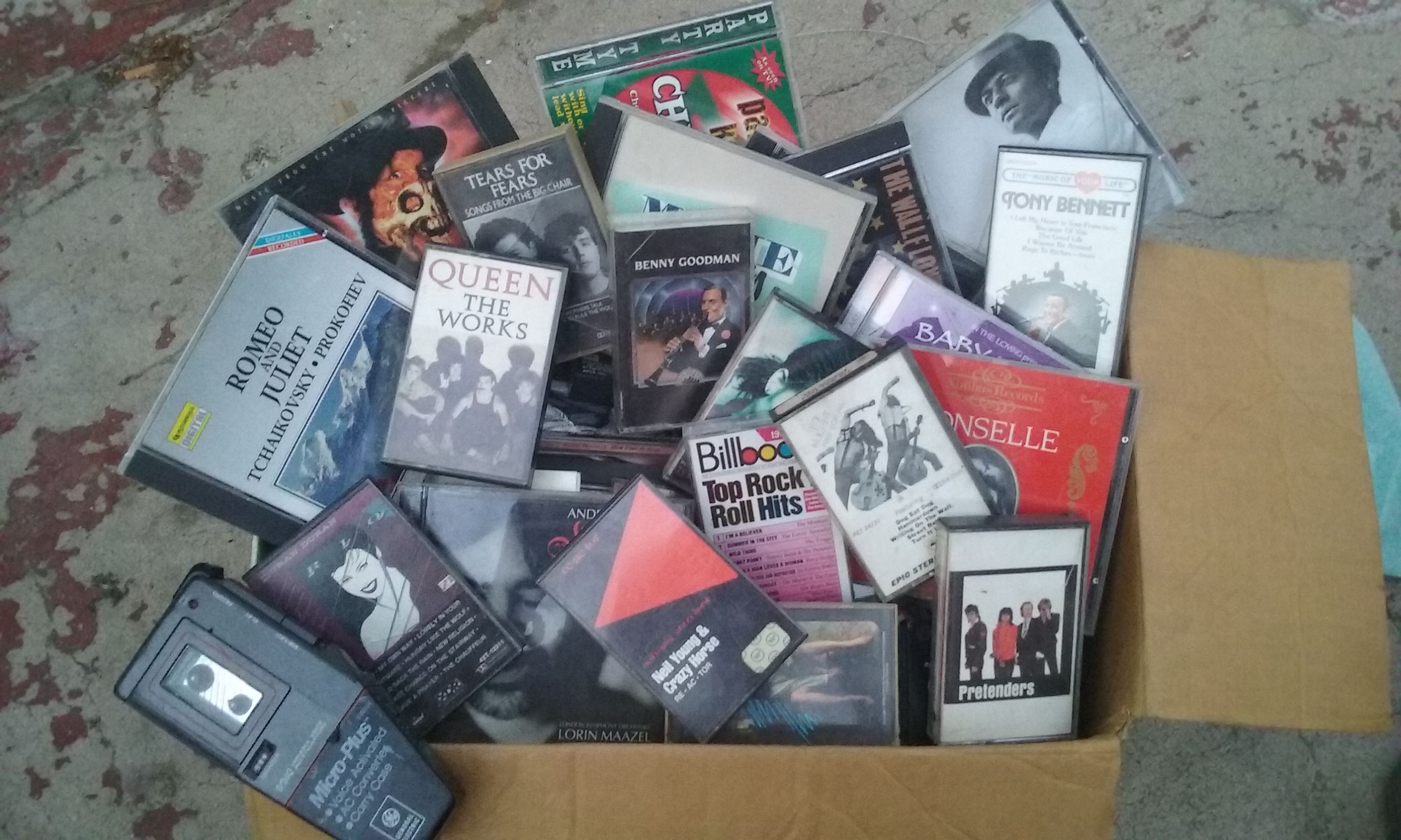 BOX FULL of old school tapes and cds from the 50's-90's