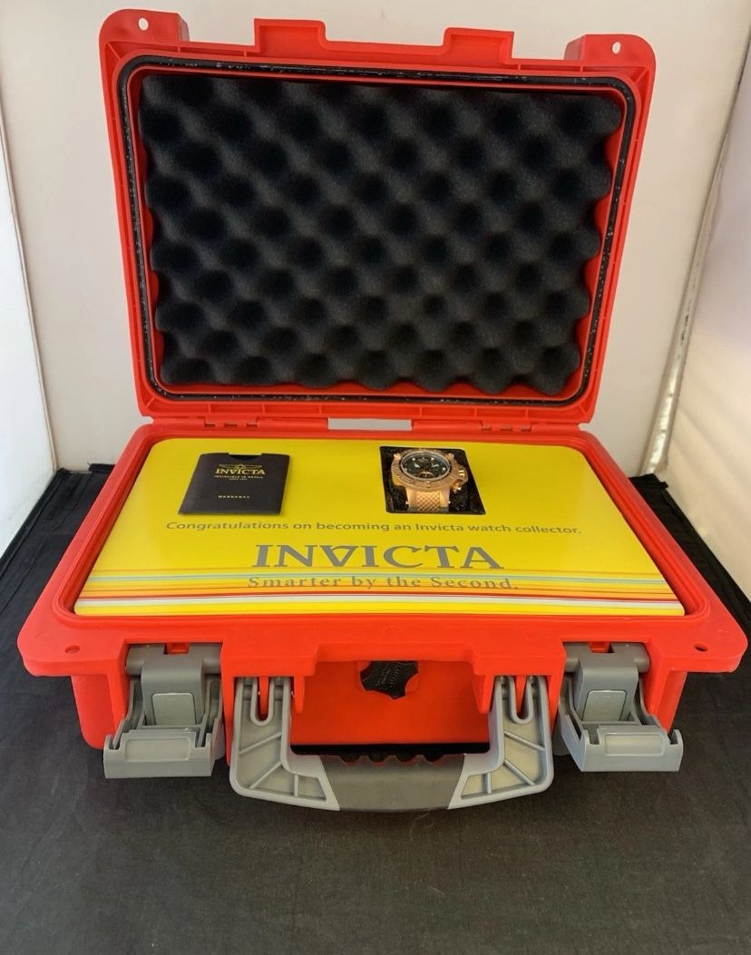 Invicta 15805 Subaqua Noma III Gunmetal - In Large Red Dive Case