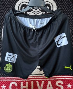 Chivas shorts Visitante Version Jugador Puma talla L Club Deportivo Guadalajara