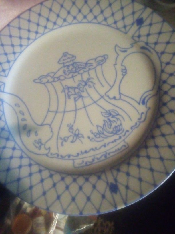 4 Charming accent dishes - ENGLISH TEAPOT - Discontinued