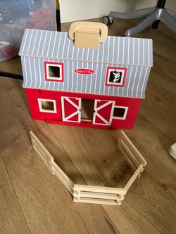 Melissa & Doug Fold and Go Wooden Barn