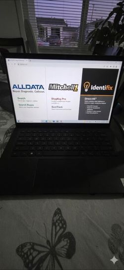 On sale laptop dell w/alldat26,mitchel26,identi26.