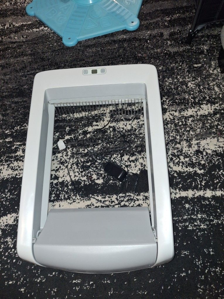 PetSafe Automatic Litter Box