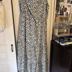 Size 16 Women’s Clothing. 