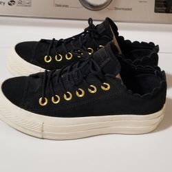 Converse All Star Platform Black W/gold Button Size 6