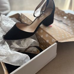 Woman Shoe