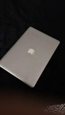 Apple macbook for sell